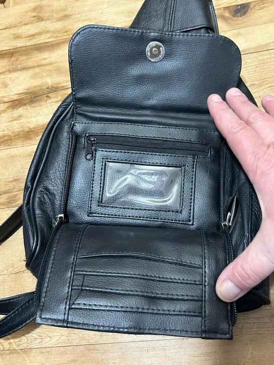 90s Black Leather Sling Backpack - Picture 6 of 8